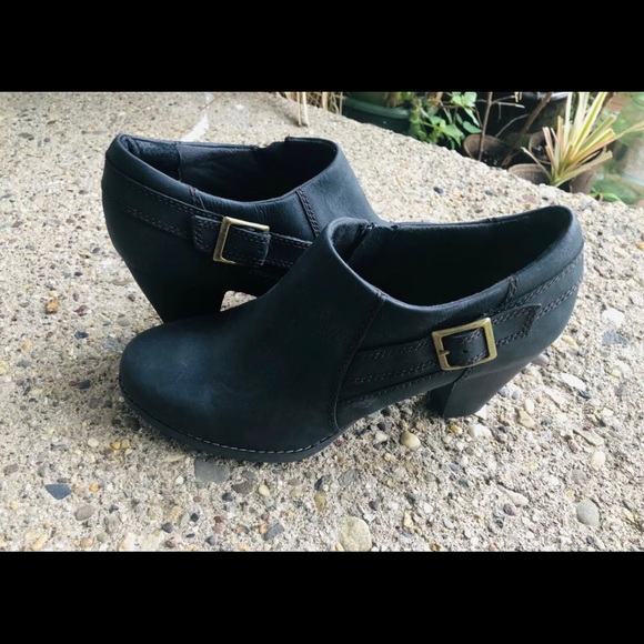 Clarks Ankle Boots 9.5 Charcoal Leather Side Zip - Picture 2 of 6